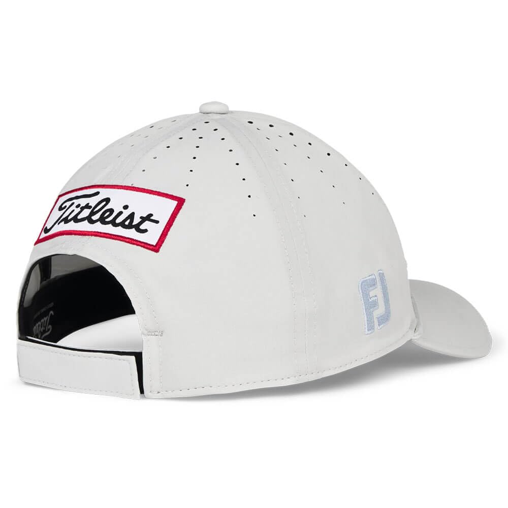 Product image of Titleist golf hat