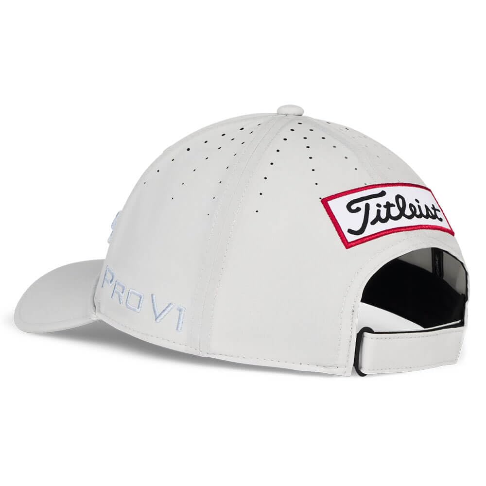 Product image of Titleist golf hat