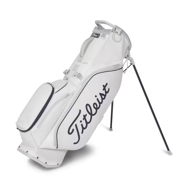An image of a Titleist Players S5 Golf Stand Bag on a white background