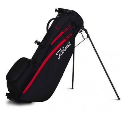 An image of Titleist - Players 4 Carbon - Black/Black/Red on a white background