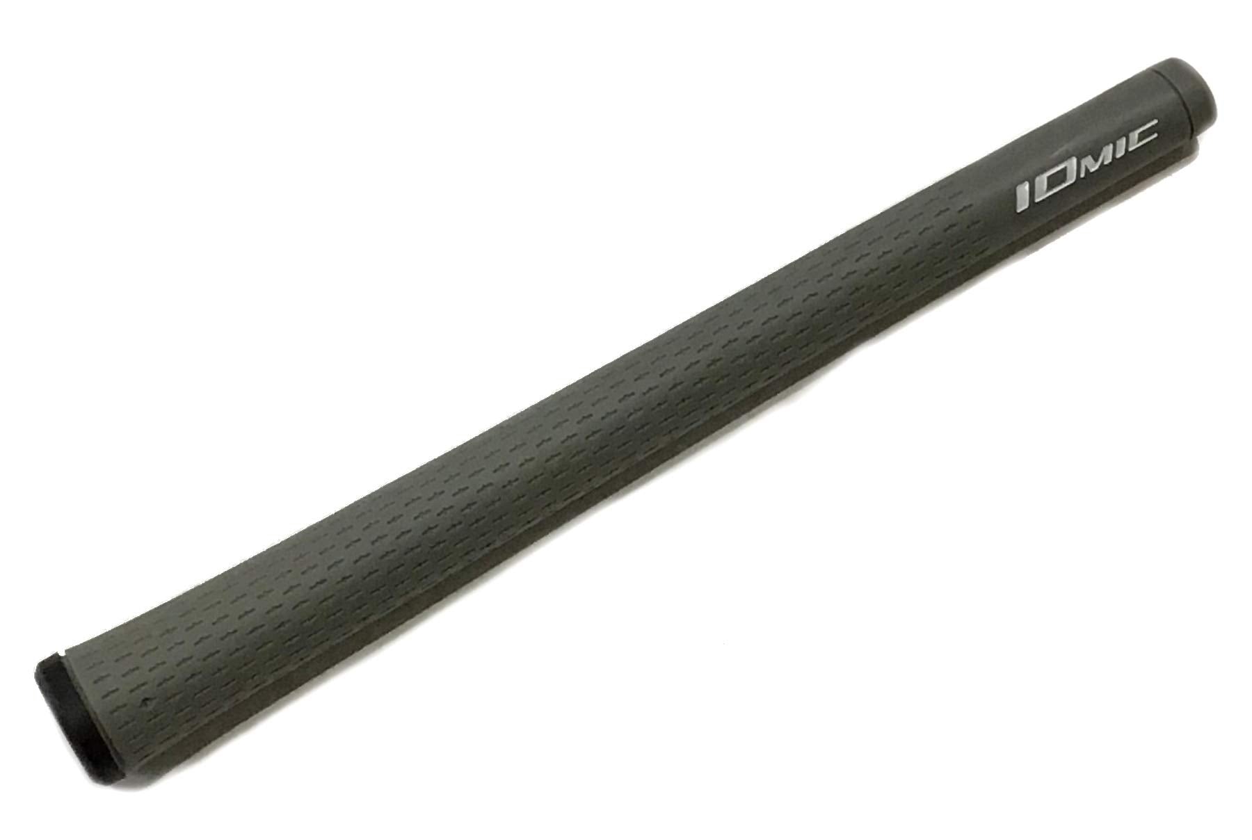 Product image of a black Iomic golf grip on a white background