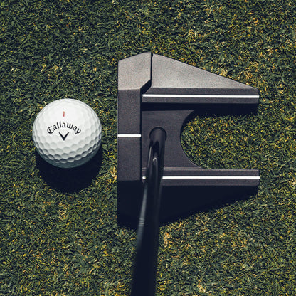 An image of an Odyssey S2S AI-Dual Seven OS Putter on a white background